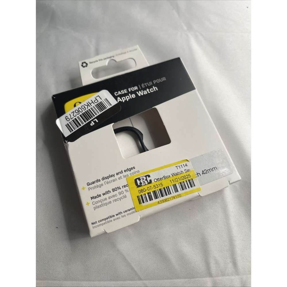 Oo9N OtterBox Apple Watch 42mm Case Black New Sealed Rough Packaging